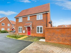 Woodford Walk- click for photo gallery